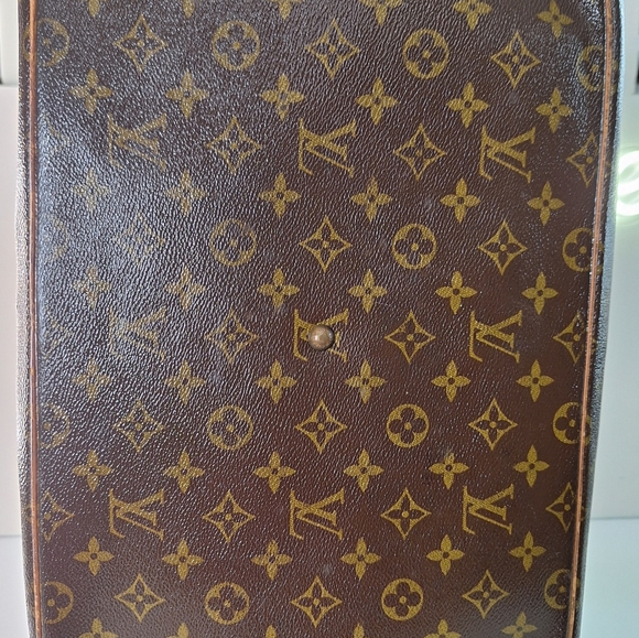 Louis Vuitton travel bag - Picture 8 of 11
